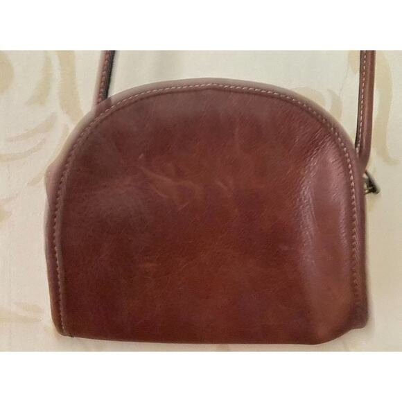 Margot Leather 100% Leather Brown Cross Body Handbag - Picture 5 of 7